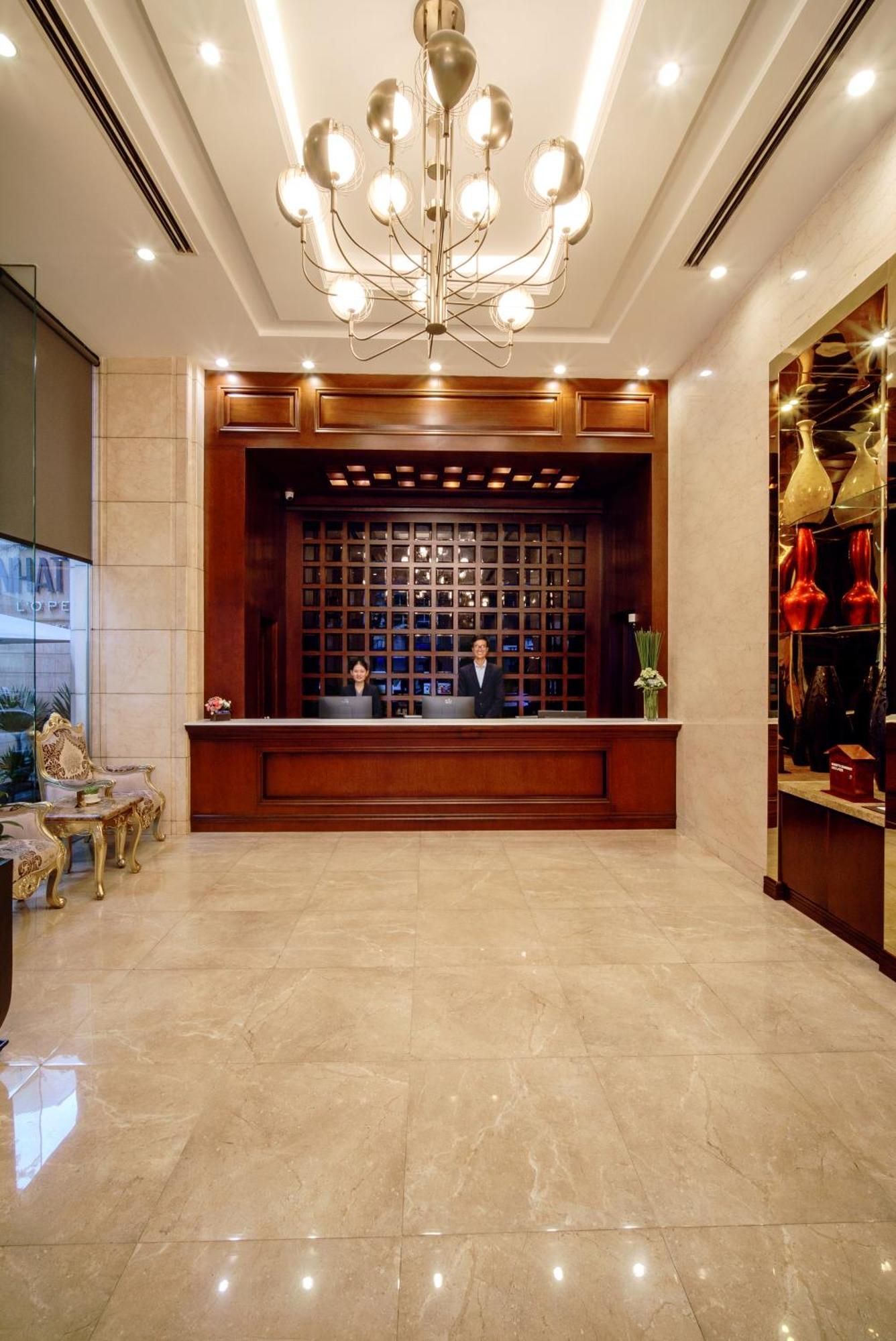 Nhat Ha L'opera 4*