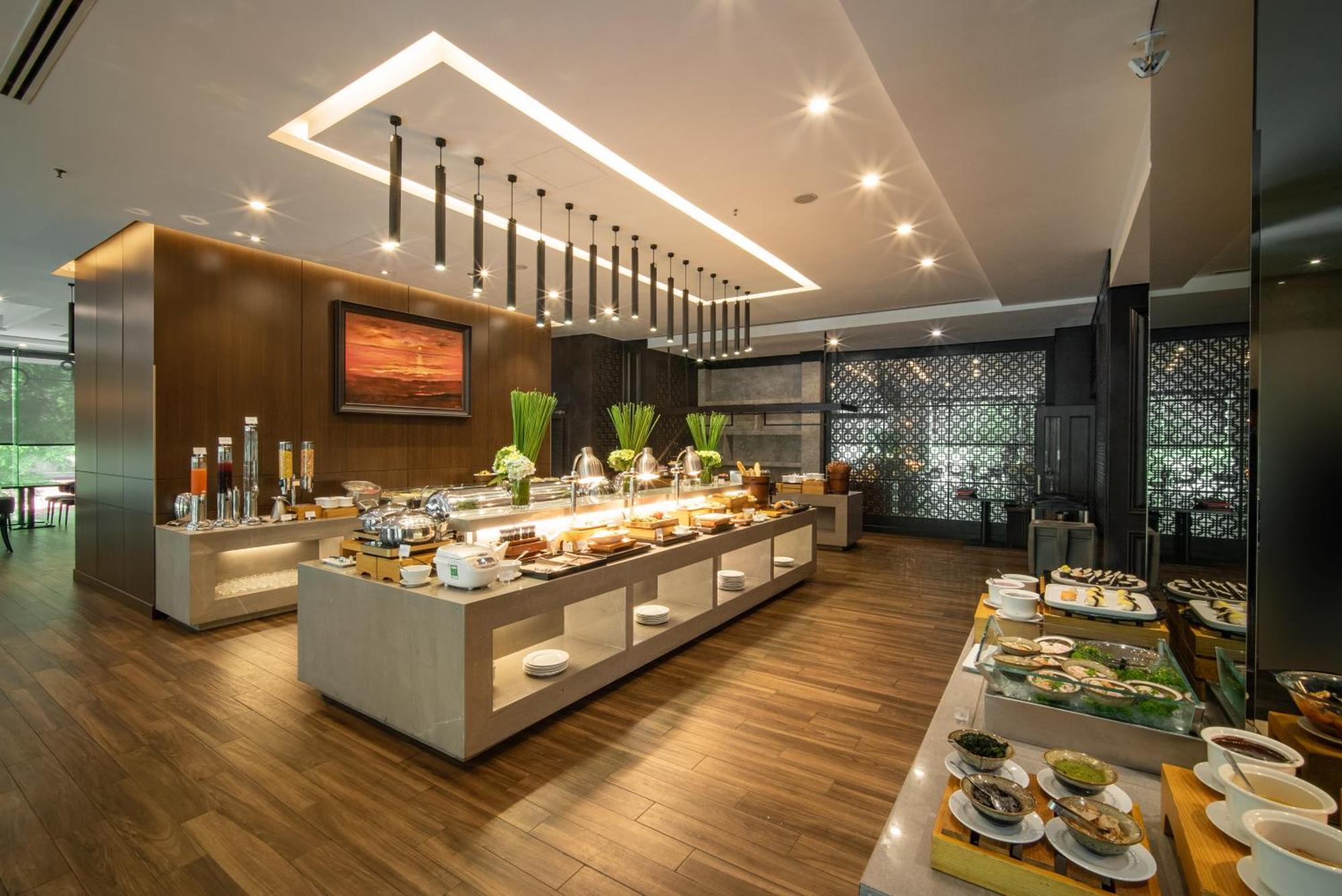 Nhat Ha L'opera 4*